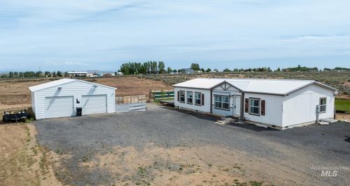 212 E 10 S, Shoshone, ID, 83352-5348 | Card Image