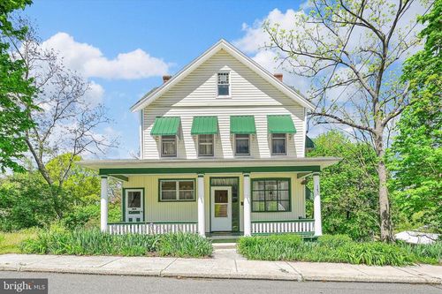 147 Walnut St, MOHNTON, PA, 19540-1717 | Card Image