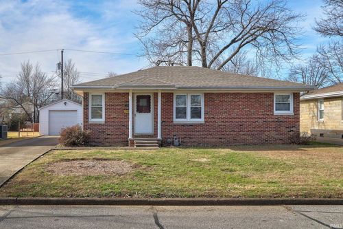 1300 N Villa Dr, Evansville, IN, 47711-4952 | Card Image