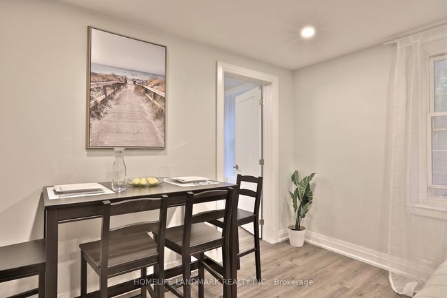 106 - 699 Eglinton Ave W, Home with 2 bedrooms, 1 bathrooms and 1 parking in Toronto ON | Image 10