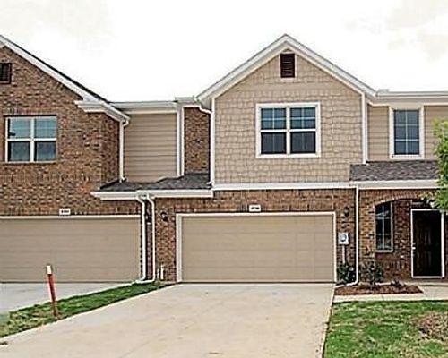3739 Venice Dr, Irving, TX, 75038-1470 | Card Image