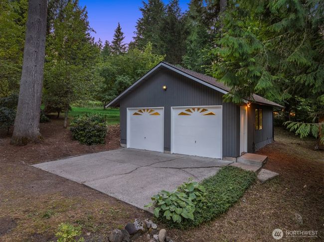 15400 230 Th Ave Se, House other with 4 bedrooms, 3 bathrooms and 4 parking in Issaquah WA | Image 29