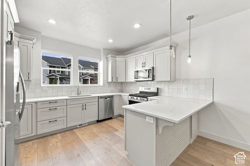 4209 W 1960 N, Lehi, UT, 84048-7226 | Card Image
