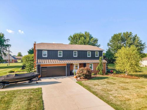 1660 Monroe Ave, Union City, IN, 47390-9762 | Card Image
