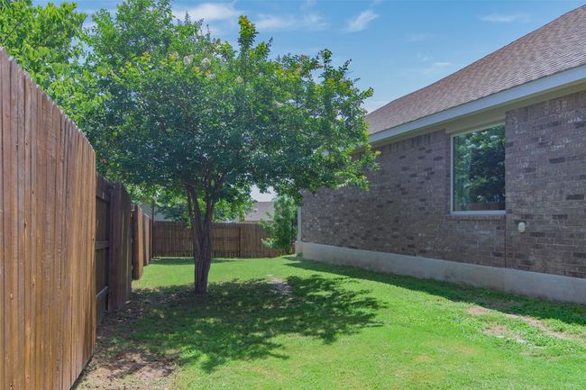 View of yard | Image 25