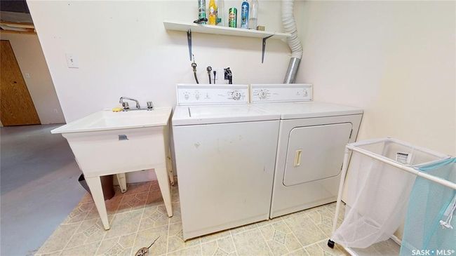 308 Cypress St, House other with 5 bedrooms, 2 bathrooms and 3 parking in Maple Creek SK | Image 39