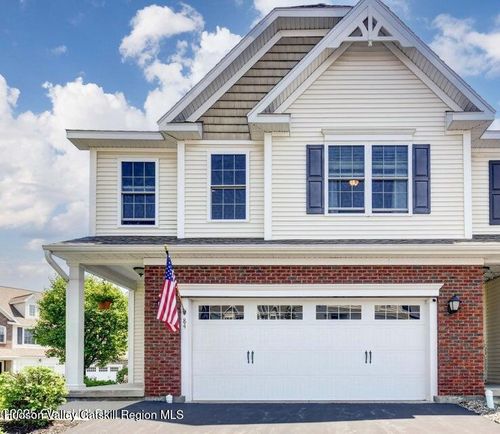 84 Andriana Ln, Albany, NY, 12204-1775 | Card Image