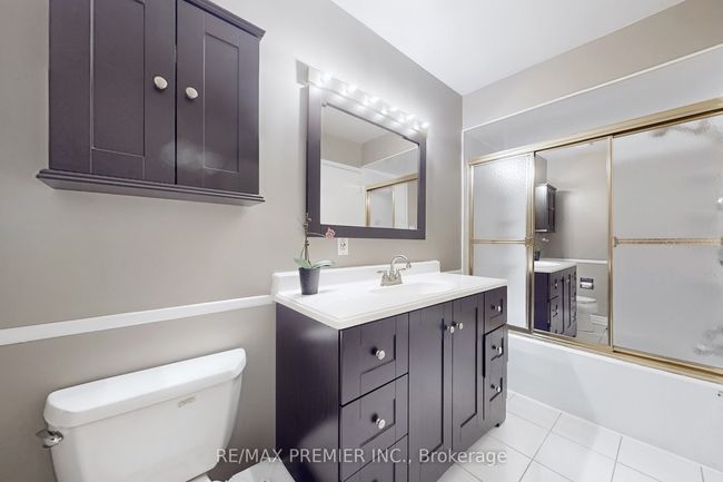 191 Invergordon Ave, House other with 6 bedrooms, 3 bathrooms and 4 parking in Scarborough ON | Image 25