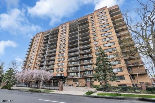 apt-10g-60 Parkway Dr E, East Orange, NJ, 07017-4546 | Card Image