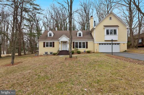 11017 Marcliff Rd, ROCKVILLE, MD, 20852-3627 | Card Image