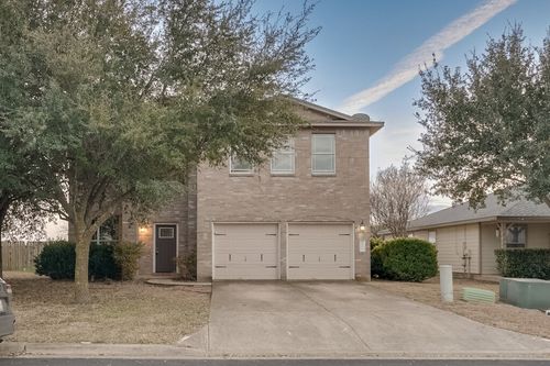 201 Creek Ledge Dr, Hutto, TX, 78634-5266 | Card Image