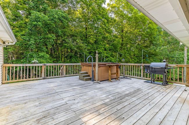 2474 Sleepy Hollow Rd, House other with 3 bedrooms, 3 bathrooms and null parking in Heath OH | Image 27