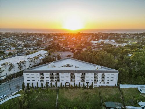 apt-406-1108 Camino Real, Redondo Beach, CA, 90277-4536 | Card Image