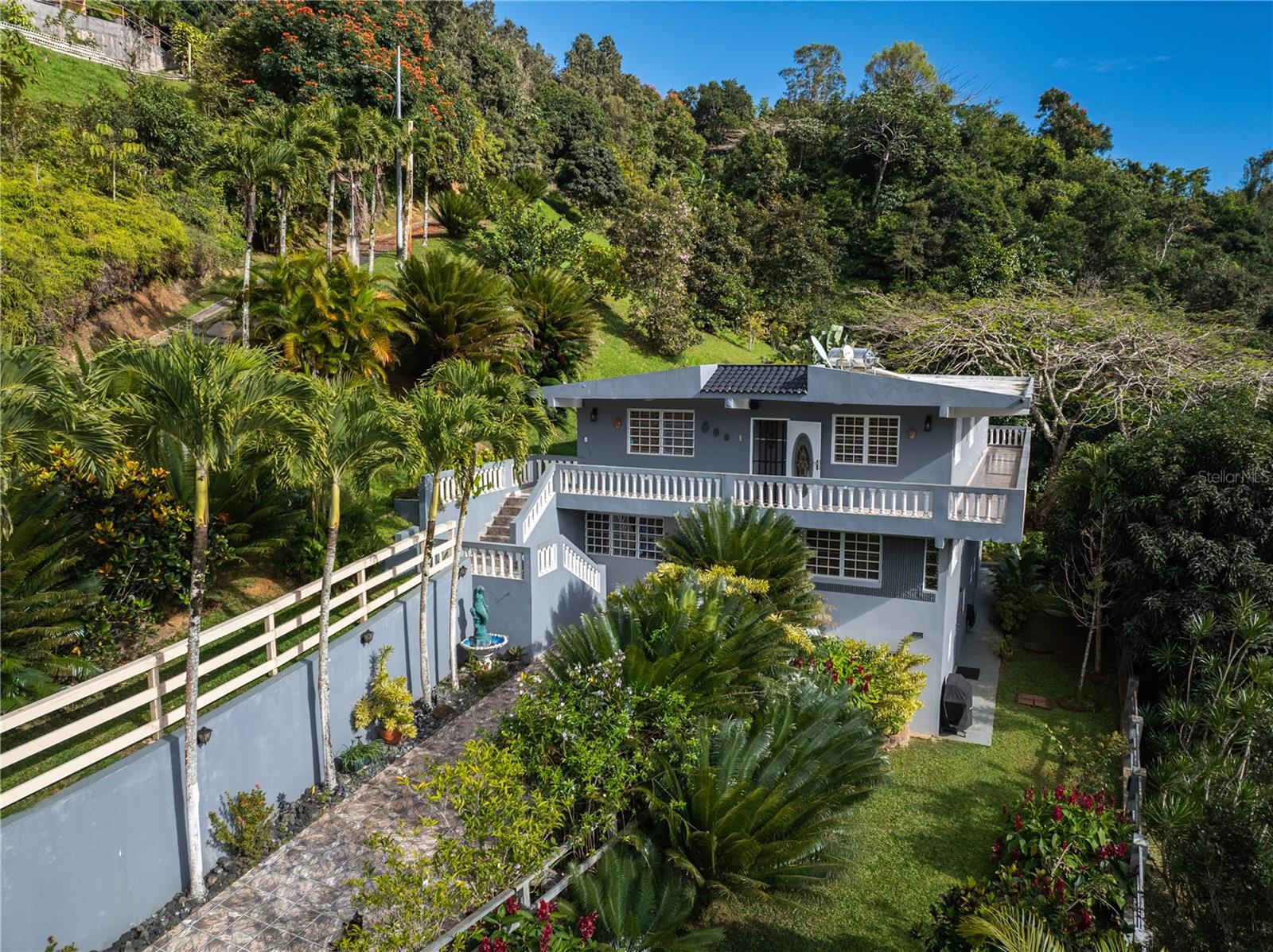 Residential Income en venta en CAYEY, Carretera 715 KILOMETRO 3.7, 3910 m²