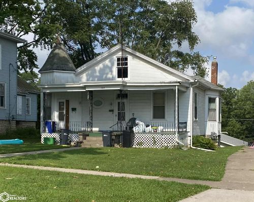 125 S 8th St, Burlington, IA, 52601-5410 | Card Image