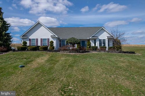 382 Tilden Rd, MOHRSVILLE, PA, 19541-9077 | Card Image