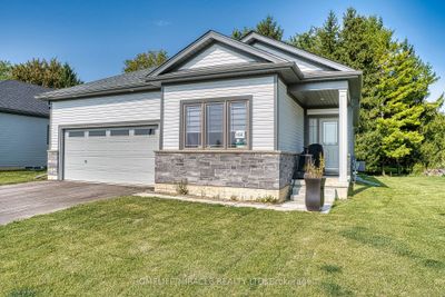 166 Ellen St, House other with 2 bedrooms, 2 bathrooms and 4 parking in Atwood ON | Image 1