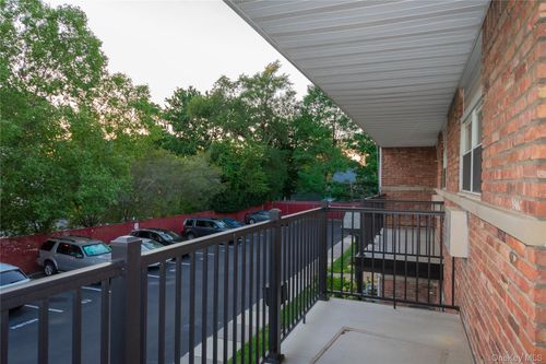 apt-7b-26 Ivy St, Farmingdale, NY, 11735-2302 | Card Image