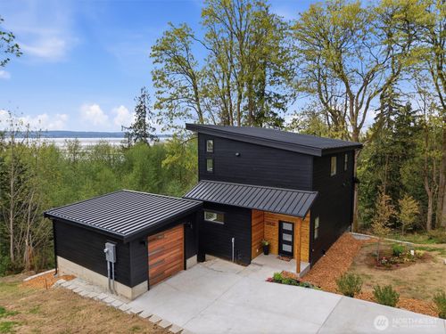19420 93rd Dr Nw, Stanwood, WA, 98292-6150 | Card Image