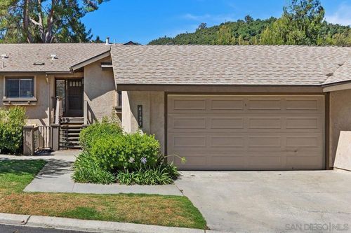 4123 Oak Island Ct, Fallbrook, CA, 92028 | Card Image