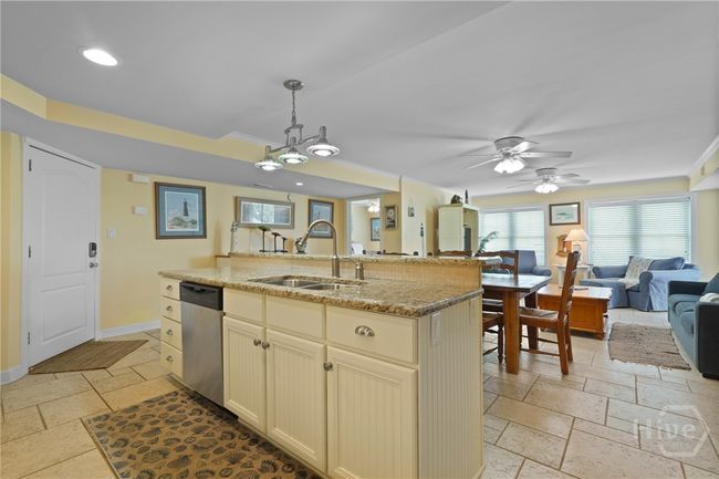 302 - 10 Ts Chu Ter, Condo with 3 bedrooms, 2 bathrooms and null parking in Tybee Island GA | Image 14