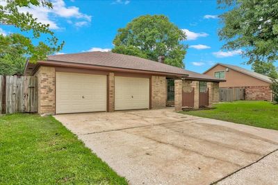 6990 Shanahan Dr., House other with 4 bedrooms, 2 bathrooms and null parking in Beaumont TX | Image 3