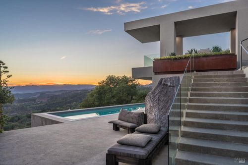 3866 Lovall Valley Rd, Sonoma, CA, 95476-8608 | Card Image