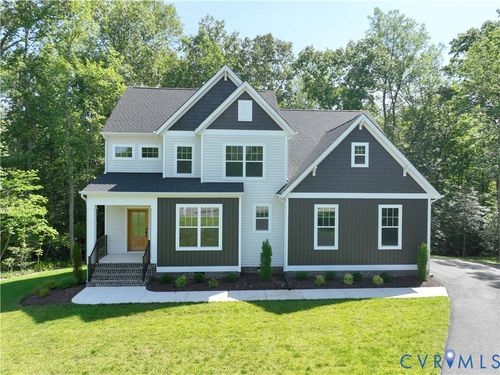 8201 Mckibben Dr, Chesterfield, VA, 23838-5518 | Card Image