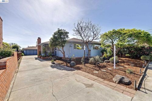845 Dolores Ave, San Leandro, CA, 94577-5236 | Card Image