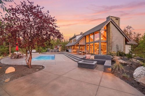 5425 E 21st Ave, Spokane, WA, 99223-2347 | Card Image