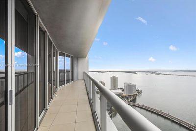 4605 - 495 Brickell Ave, Condo with 2 bedrooms, 2 bathrooms and null parking in Miami FL | Image 3