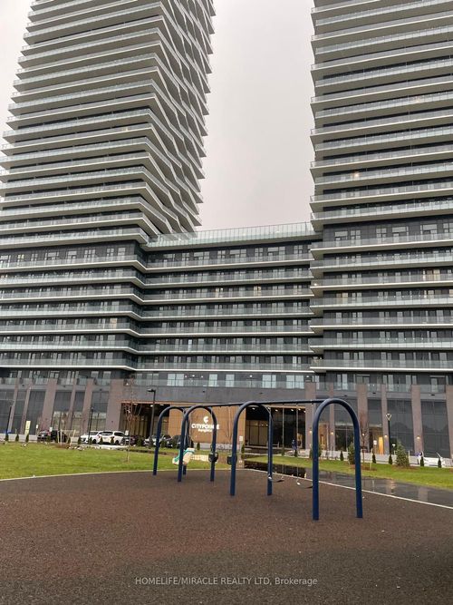 805-15 Skyridge Dr, Brampton, ON, L6P0B1 | Card Image