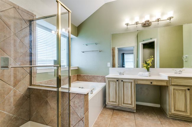 3504 Carlton St, House other with 4 bedrooms, 2 bathrooms and null parking in Grapevine TX | Image 24