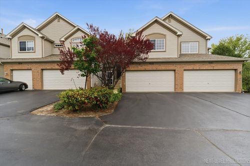 1078-1078 Parkhill Cir, Aurora, IL, 60502-9095 | Card Image