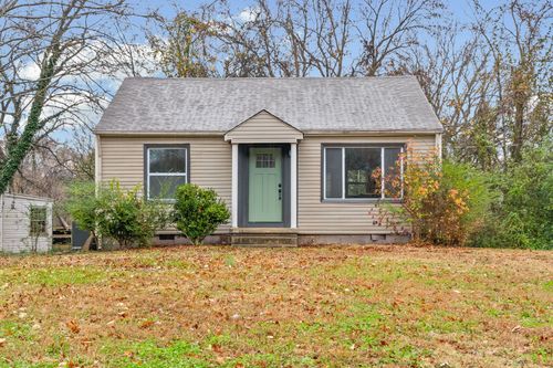 715 Mcgraw St, Clarksville, TN, 37040-4219 | Card Image