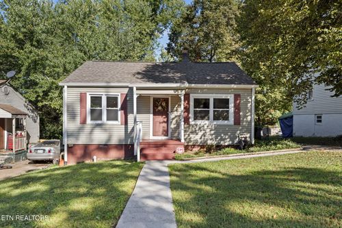 2541 Seaton Ave, Knoxville, TN, 37920-3663 | Card Image