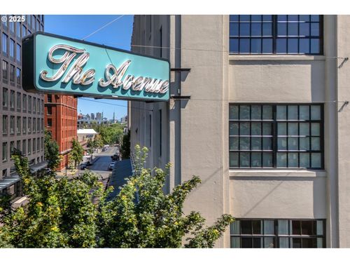 621-1400 Nw Irving St, Portland, OR, 97209-2210 | Card Image