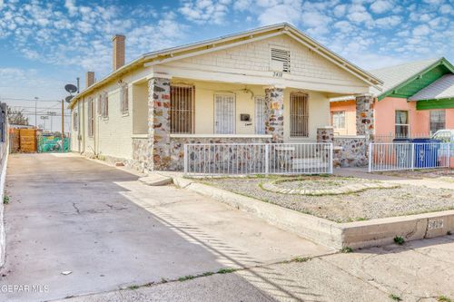 3418 Yandell Drive Drive, El Paso, TX, 79903 | Card Image