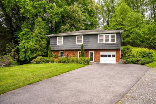 2 Piping Rock Dr, Ossining, NY, 10562-2308 | Card Image