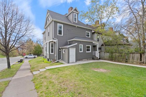 1931 E Superior St, Duluth, MN, 55812-3716 | Card Image