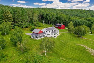 67 Zdon Road, House other with 5 bedrooms, 4 bathrooms and null parking in Middlesex VT | Image 3