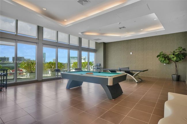 2823-N - 1111 Sw 1 St Ave, Condo with 2 bedrooms, 2 bathrooms and null parking in Miami FL | Image 4
