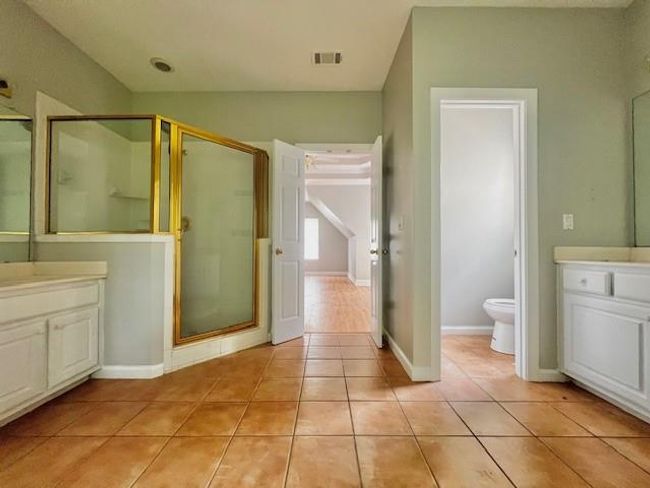 1272 Killian Way Sw, House other with 5 bedrooms, 4 bathrooms and null parking in Lilburn GA | Image 13
