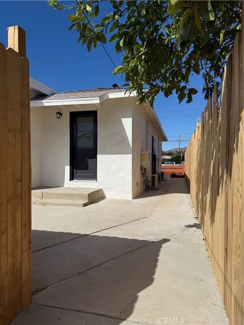 16126 San Fernando Mission Blvd, Granada Hills, CA, 91344-3831 | Card Image