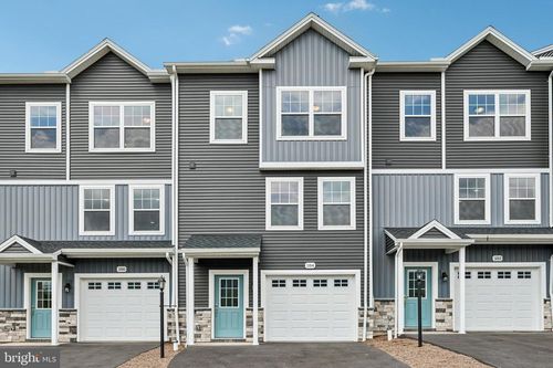 184 Highpoint Park Dr, PLEASANT GAP, PA, 16823-9677 | Card Image