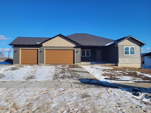 422 Eisenhower St, BARABOO, WI, 53913-4306 | Card Image