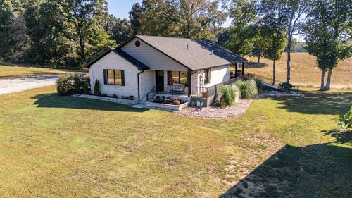 36 Watson Ln, Lawrenceburg, TN, 38464-6431 | Card Image