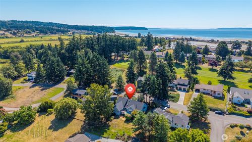 2465 Discovery Pl, Langley, WA, 98260-8324 | Card Image