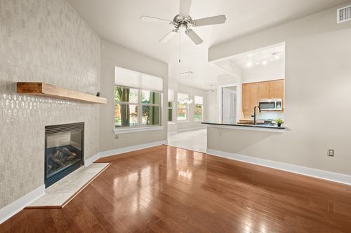 210-2216 Thornton Rd, Austin, TX, 78704-5177 | Card Image