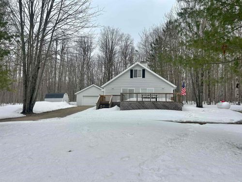 10743 Sprucedale Cir, Elmira, MI, 49730-9107 | Card Image